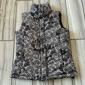 The North Face 700 down vest. EUC